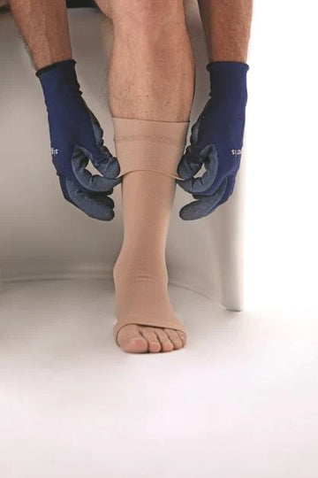 Textile Donning Gloves | Adaptive Equipment (Image 1)